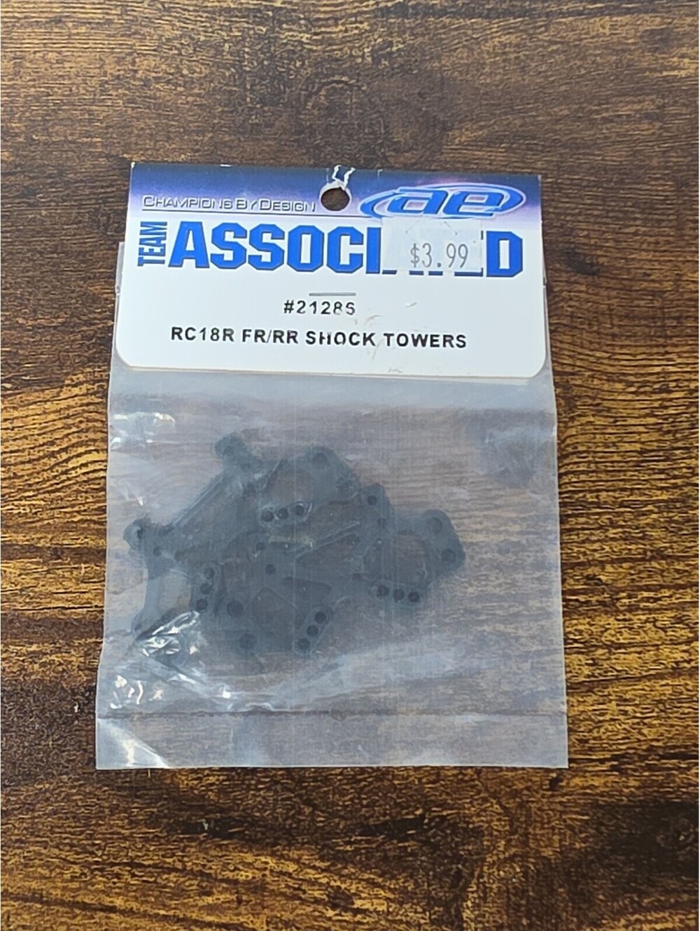 TEAM ASSOCIATED #21286 Front and Rear Shock Towers